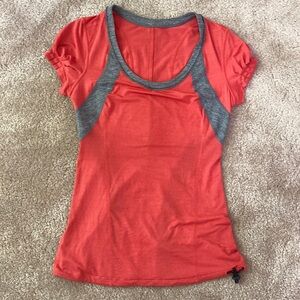 Lululemon activewear shirt set size 4 cute and stylish great condition